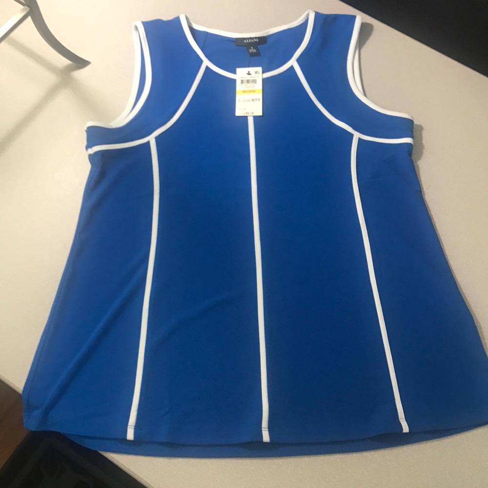 Alfani cobalt breeze tank shell sz medium NEW!